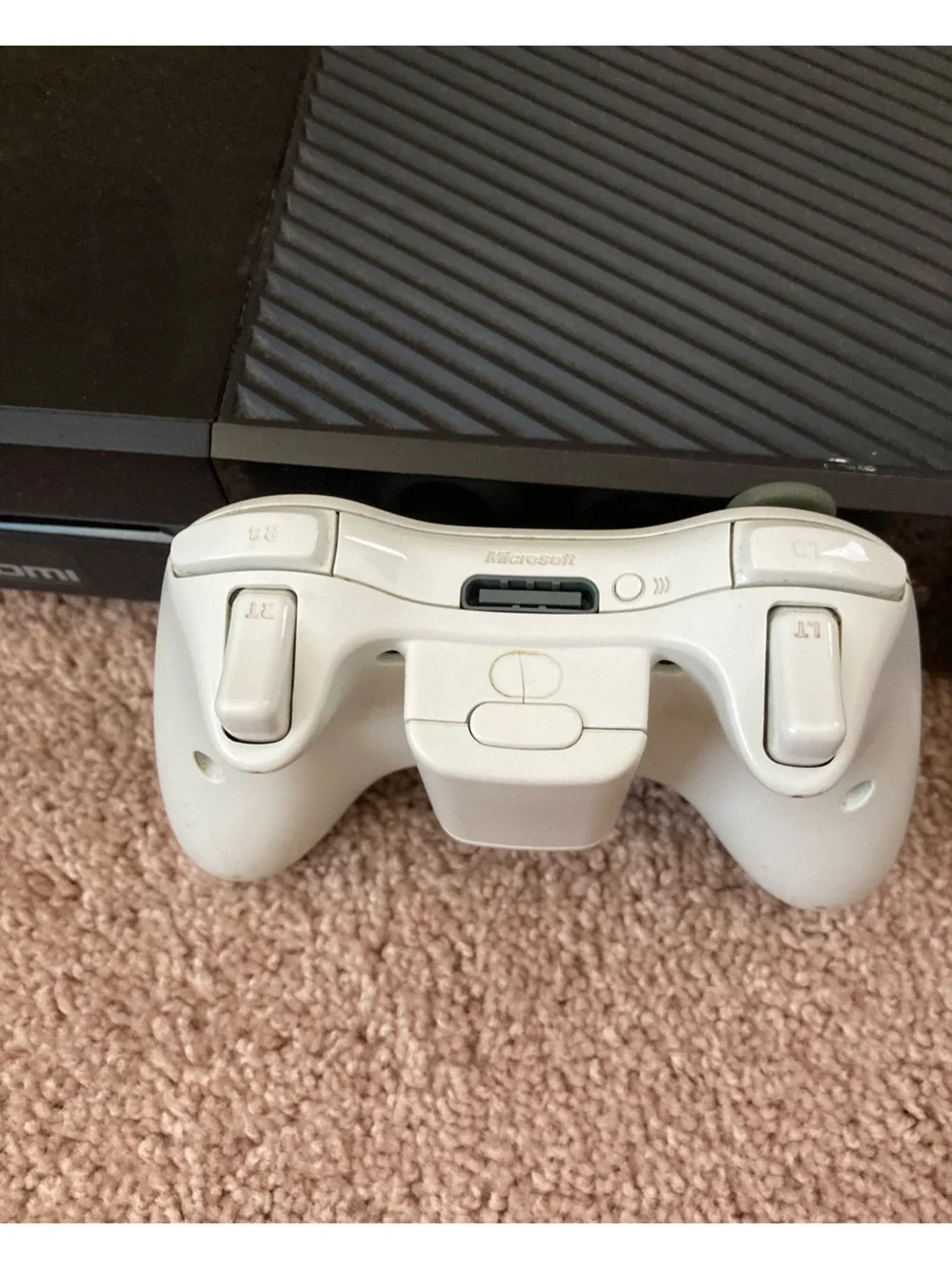 XBOX One Console with White Controller, Remote, Power Supply, Cables